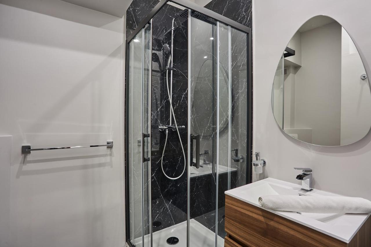 Residense Montmartre By Studio Prestige ปารีส ภายนอก รูปภาพ