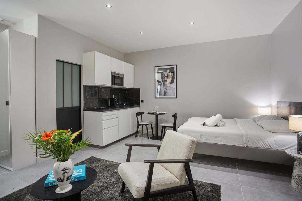 Residense Montmartre By Studio Prestige ปารีส ภายนอก รูปภาพ